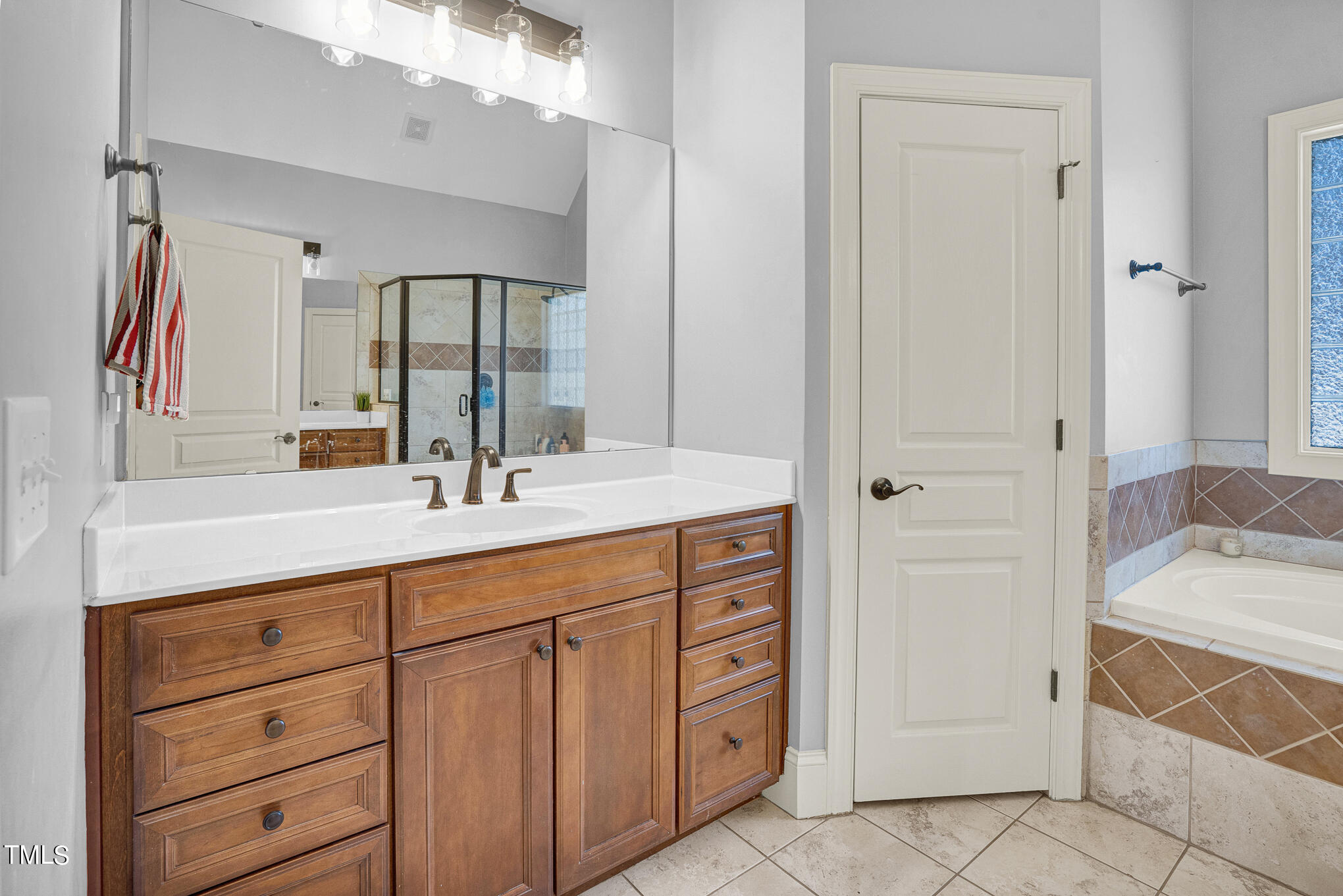 7220 Duncans Ridge Way Fuquay-Varina, NC 27526 - Photo 16 of 33 DSC09909