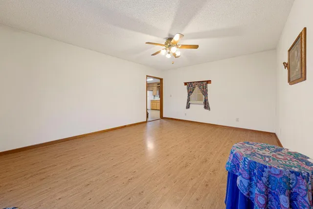 $275,000 | 15035 355th Avenue, Waseca, MN 56093