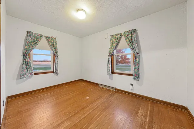 $275,000 | 15035 355th Avenue, Waseca, MN 56093