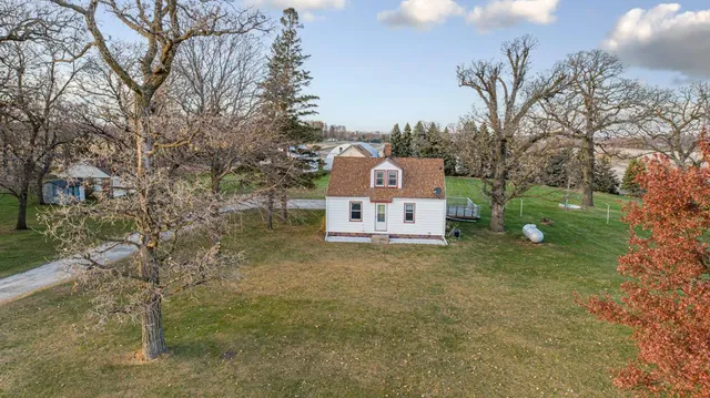 $275,000 | 15035 355th Avenue, Waseca, MN 56093