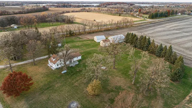 $275,000 | 15035 355th Avenue, Waseca, MN 56093