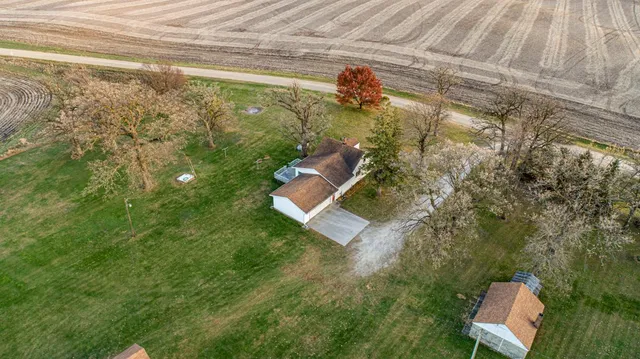 $275,000 | 15035 355th Avenue, Waseca, MN 56093