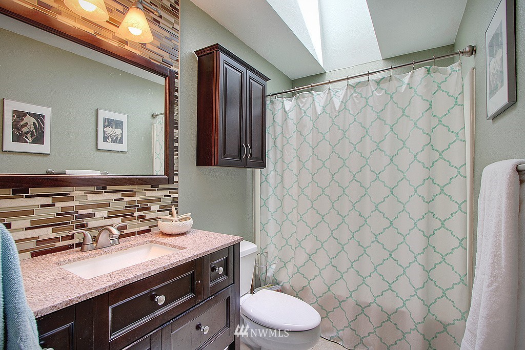 18329 129th Place Northeast Bothell, WA 98011 - Photo 12 of 25 Gallery Image 12