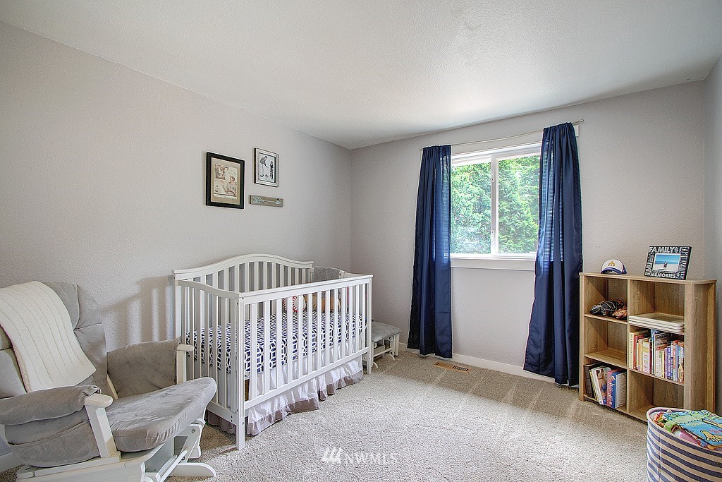 18329 129th Place Northeast Bothell, WA 98011 - Photo 15 of 25 Gallery Image 15