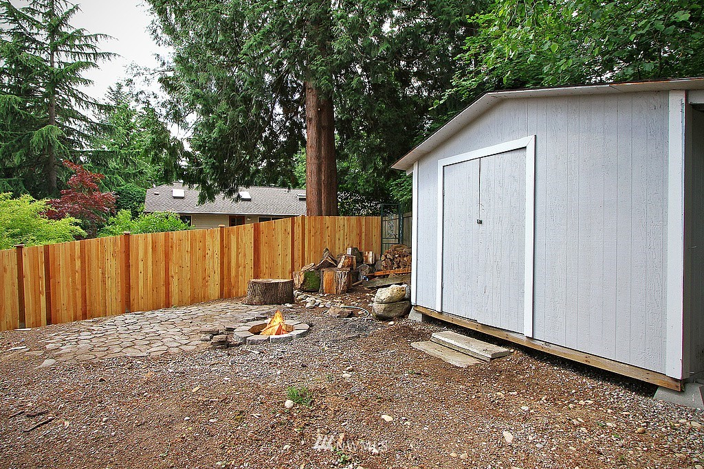 18329 129th Place Northeast Bothell, WA 98011 - Photo 20 of 25 Gallery Image 20