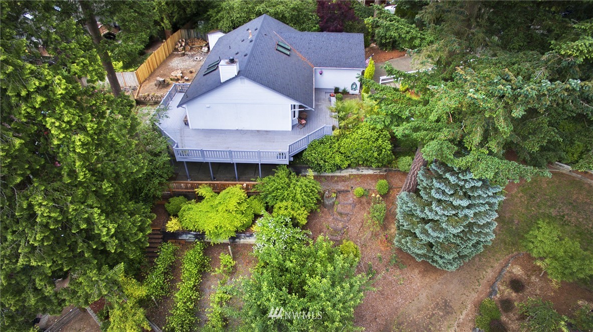 18329 129th Place Northeast Bothell, WA 98011 - Photo 24 of 25 Gallery Image 24