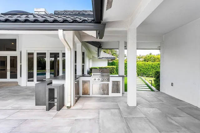 a view of outdoor space yard swimming pool and patio