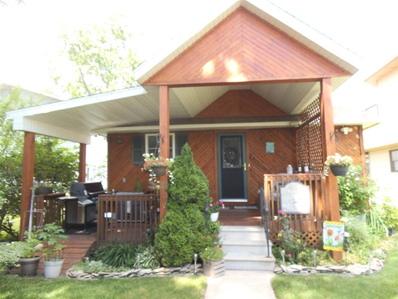 783 Bay Road Bay City, MI 48706 - Photo 6 of 37 Gallery Image 6