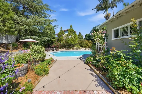 $2,149,000 | 15 Gaucho Drive, Rolling Hills Estates, CA 90274