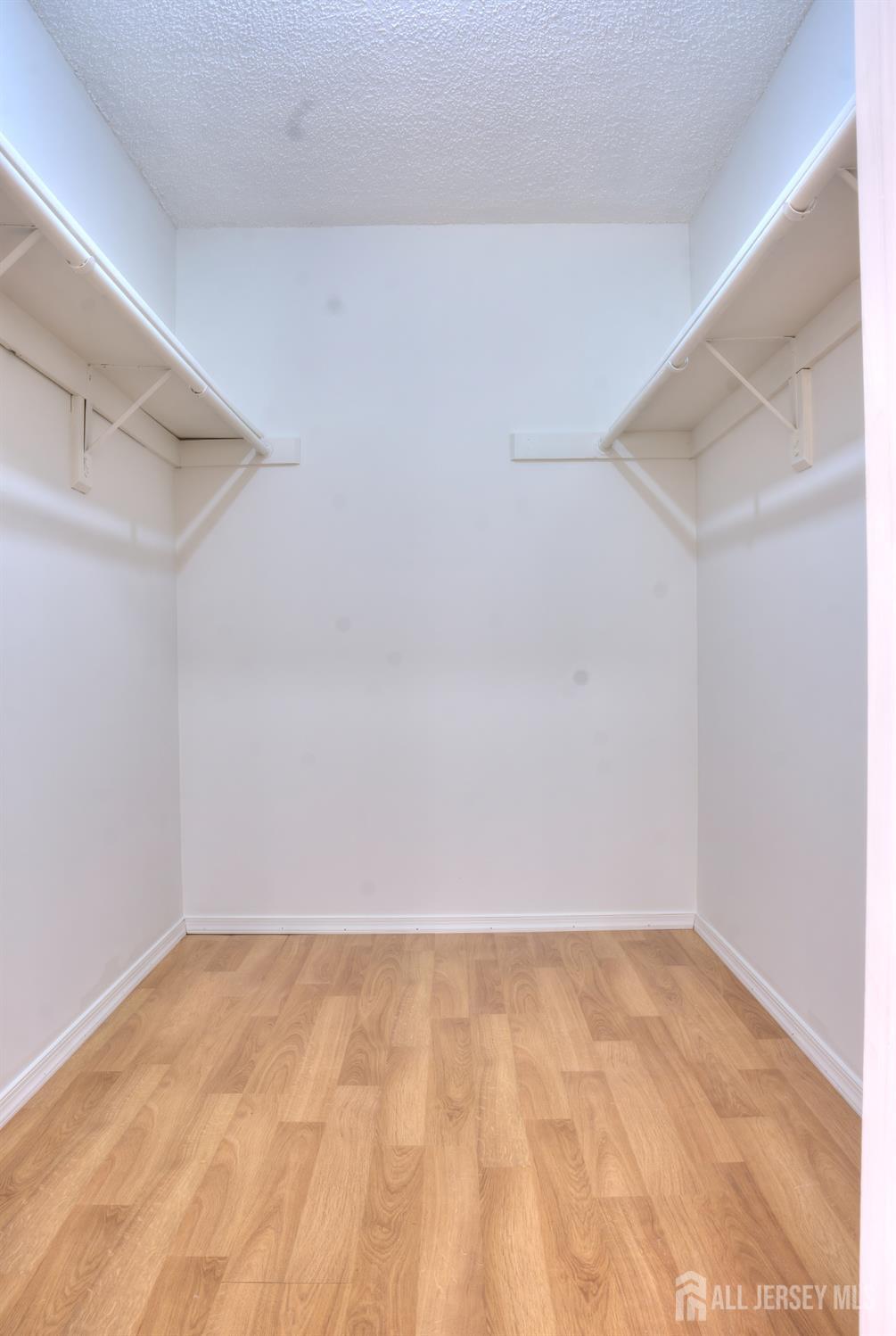 8 Amethyst Way Franklin Park, NJ 08823 - Photo 25 of 31