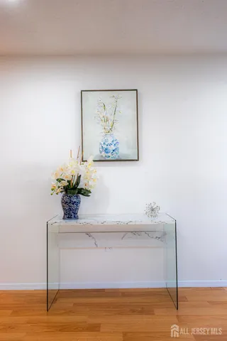 $399,000 | 8 Amethyst Way, Franklin Park, NJ 08823