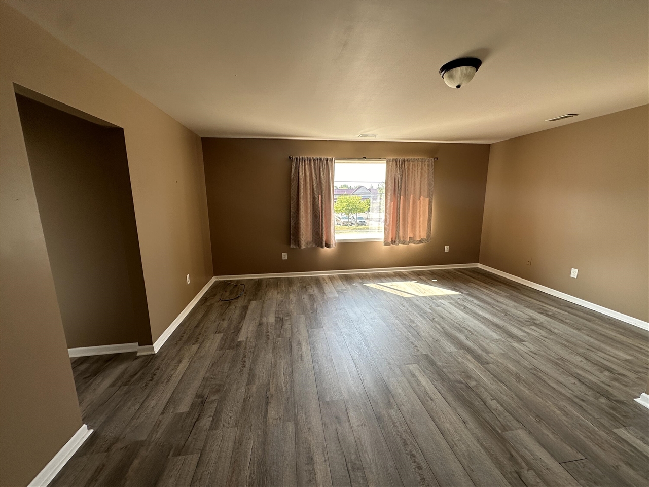 2579 Union Lake Road, Unit : 1 Commerce Township, MI 48382 - Photo 2 of 11