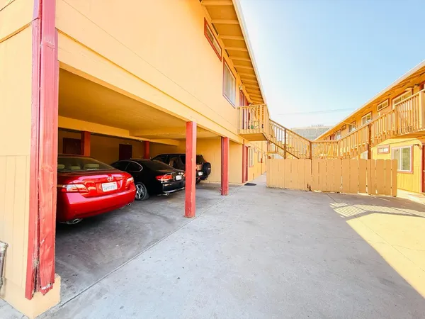 a view of parking area