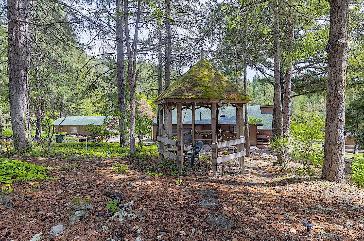 7310 North Applegate Road Grants Pass, OR 97527 - Photo 55 of 68 52-print-7310-n-applegate-rd