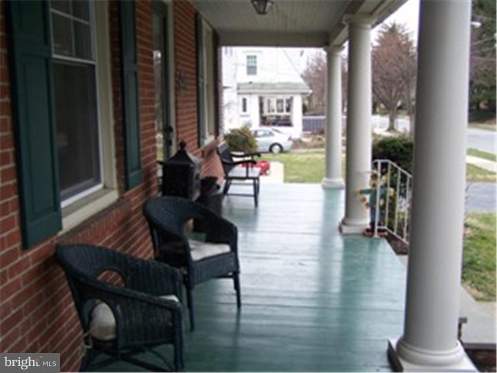 1005 Edgewood Road Havertown, PA 19083 - Photo 4 of 24 Porch