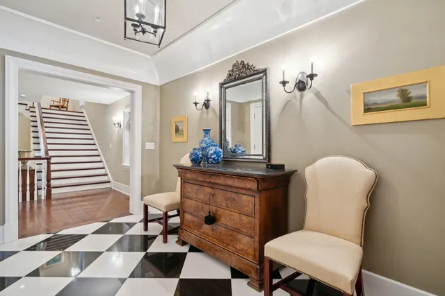 $20,000 | 446 West Huron Street, Chicago, IL 60654