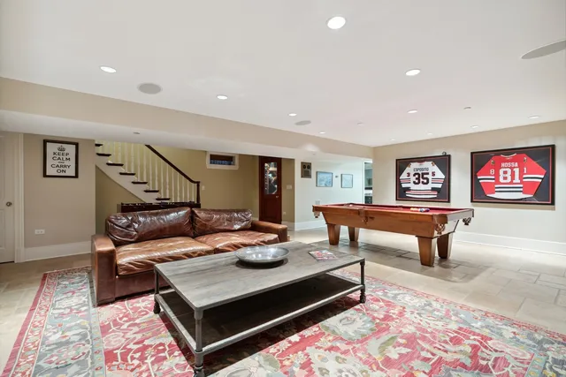 $20,000 | 446 West Huron Street, Chicago, IL 60654