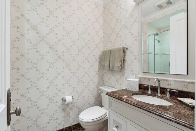 $20,000 | 446 West Huron Street, Chicago, IL 60654