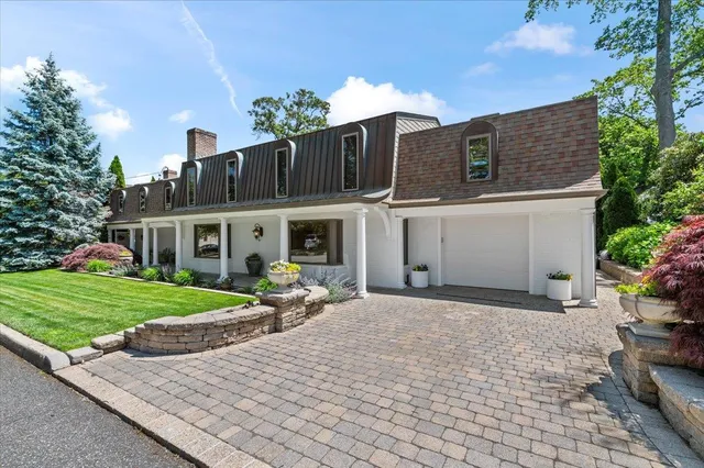 $1,195,000 | 23 Forest Road, Kings Park, NY 11754