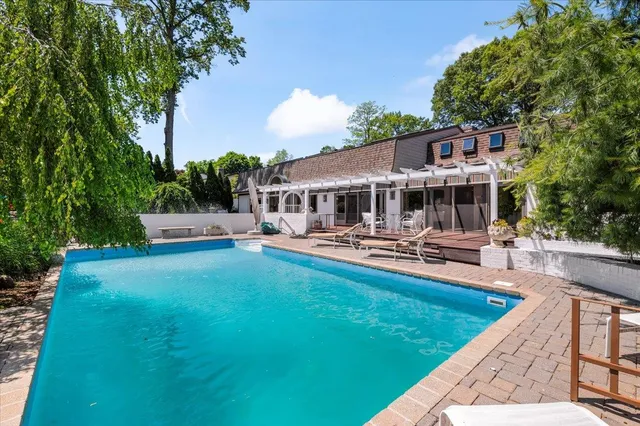 $1,195,000 | 23 Forest Road, Kings Park, NY 11754