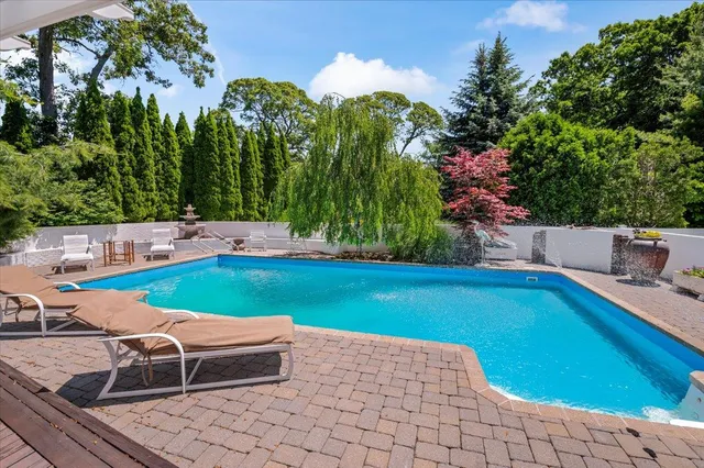 $1,195,000 | 23 Forest Road, Kings Park, NY 11754