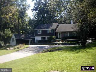 11 Paper Mill Road Newtown Square, PA 19073 - Photo 1 of 5