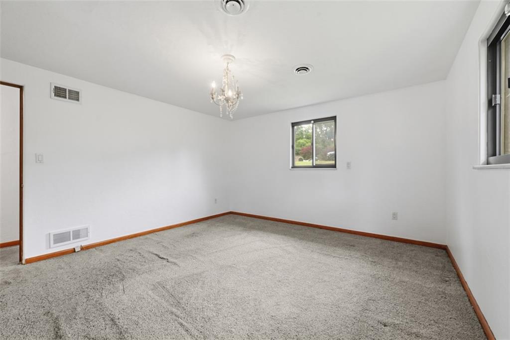 4930 Gardenville Road Pittsburgh, PA 15236 - Photo 33 of 47