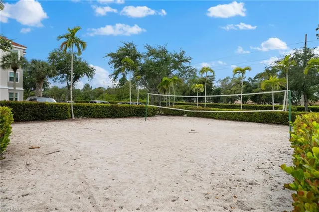 a view of outdoor space tennis court