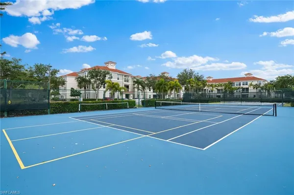 a view of a tennis court