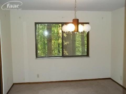 9261 Townley Road Fenton, MI 48430 - Photo 9 of 9 20217114-8.JPG