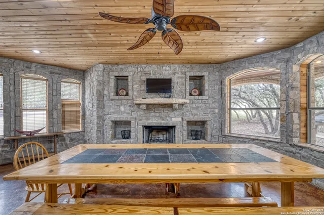 $1,250,000 | 241 Mountain Laurel Lane, Concan, TX 78838