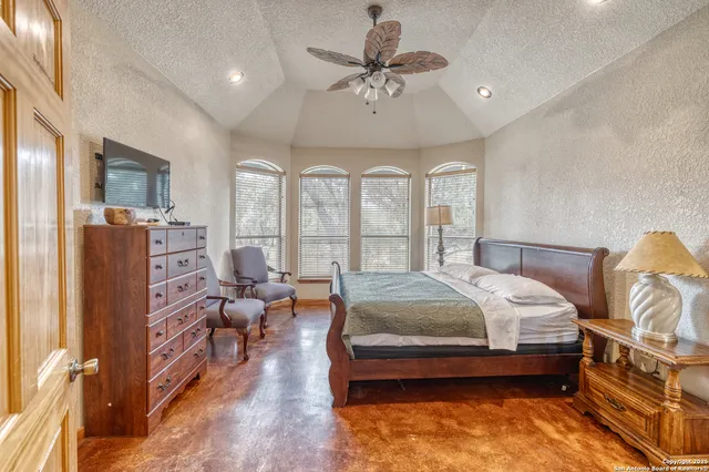 $1,250,000 | 241 Mountain Laurel Lane, Concan, TX 78838