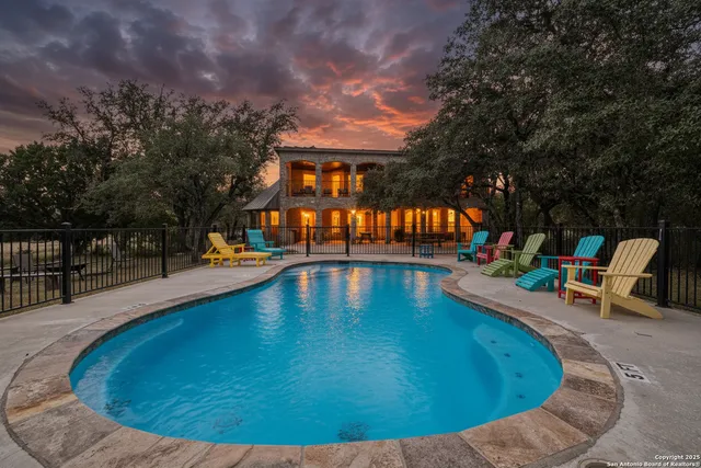 $1,250,000 | 241 Mountain Laurel Lane, Concan, TX 78838