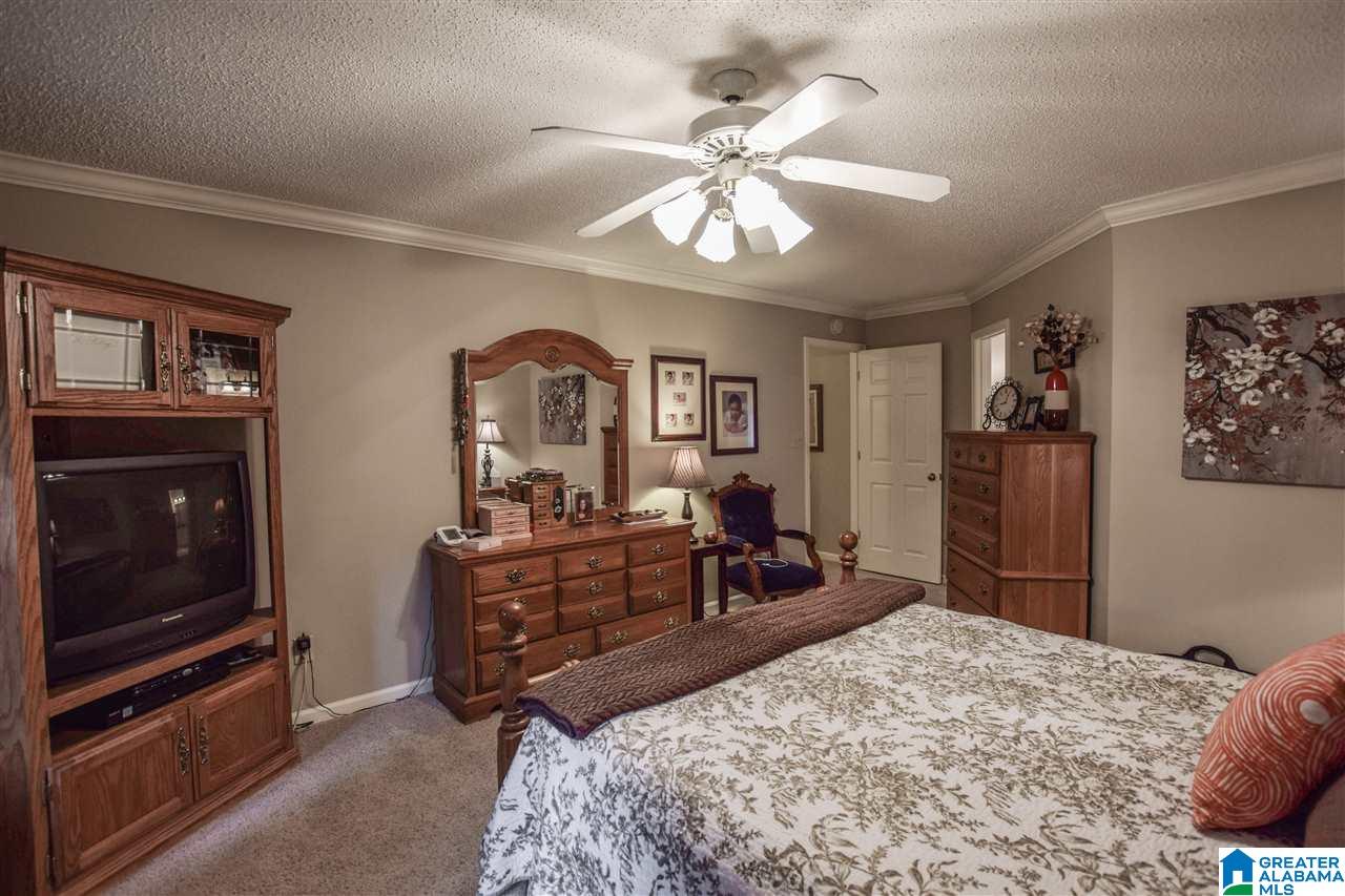 101 Mallard Pointe Drive Pelham, AL 35124 - Photo 23 of 37