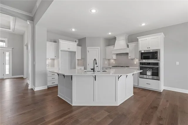 $598,640 | 10205 North Winchester Avenue, Kansas City, MO 64156