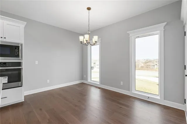 $598,640 | 10205 North Winchester Avenue, Kansas City, MO 64156