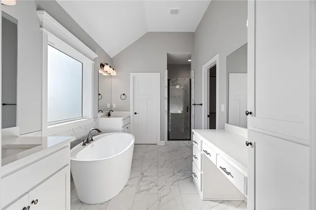 $598,640 | 10205 North Winchester Avenue, Kansas City, MO 64156