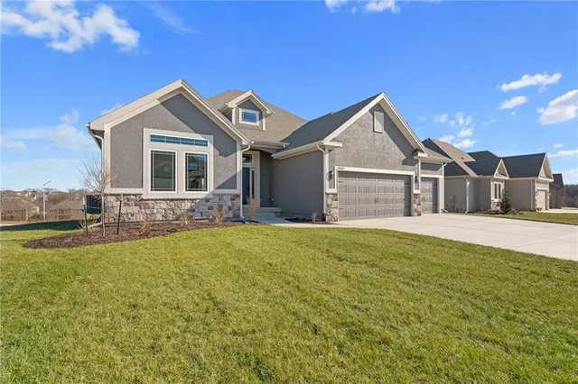 $598,640 | 10205 North Winchester Avenue, Kansas City, MO 64156