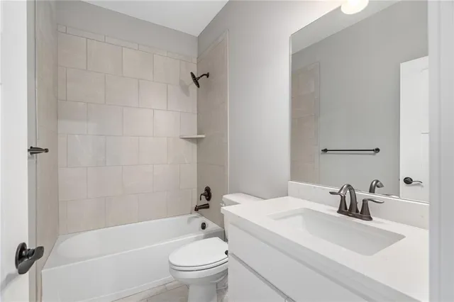 $598,640 | 10205 North Winchester Avenue, Kansas City, MO 64156