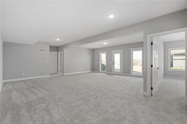 $598,640 | 10205 North Winchester Avenue, Kansas City, MO 64156