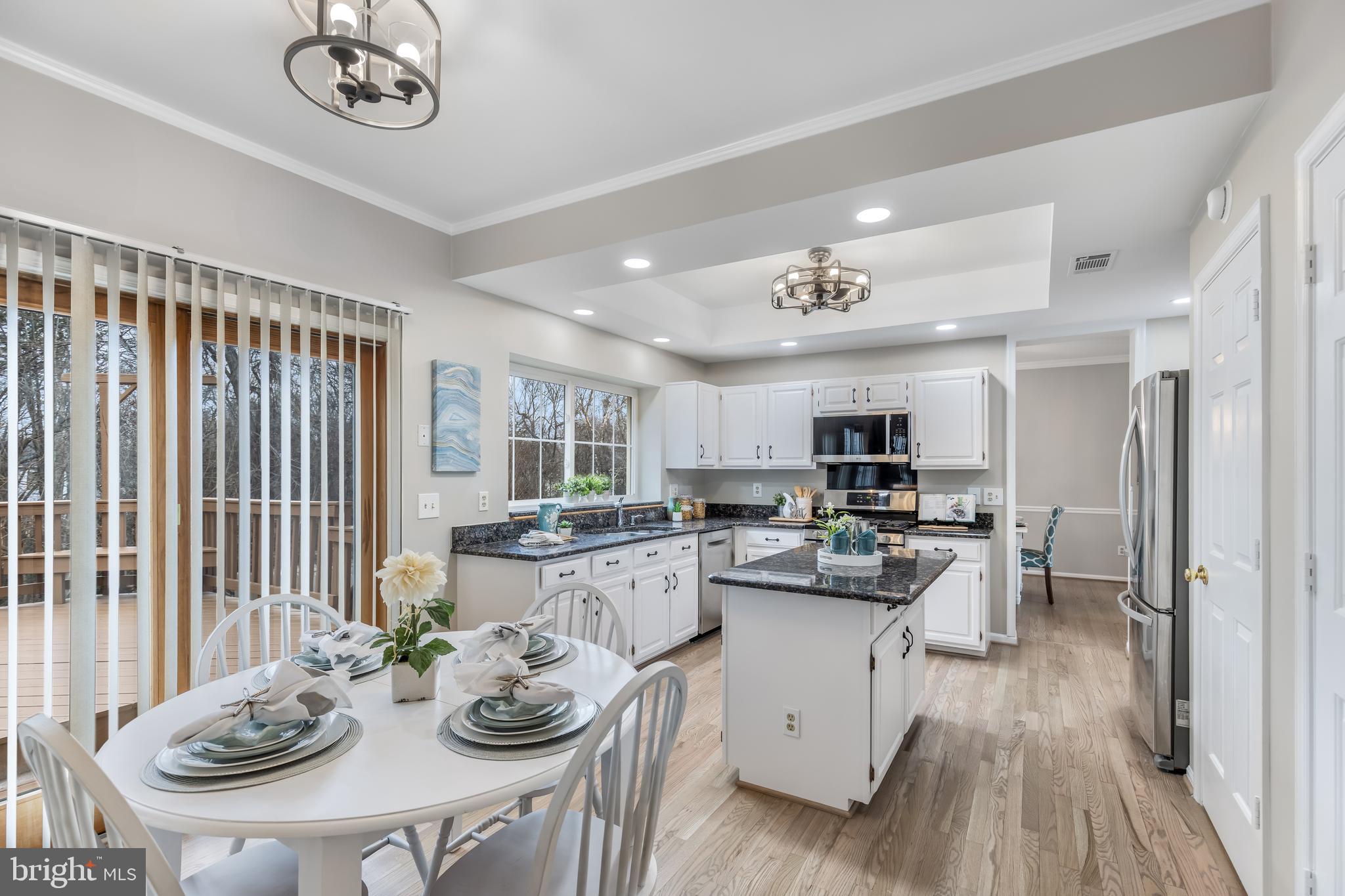 2796 Maple Ridge Drive Woodbridge, VA 22192 - Photo 22 of 90 Kitchen