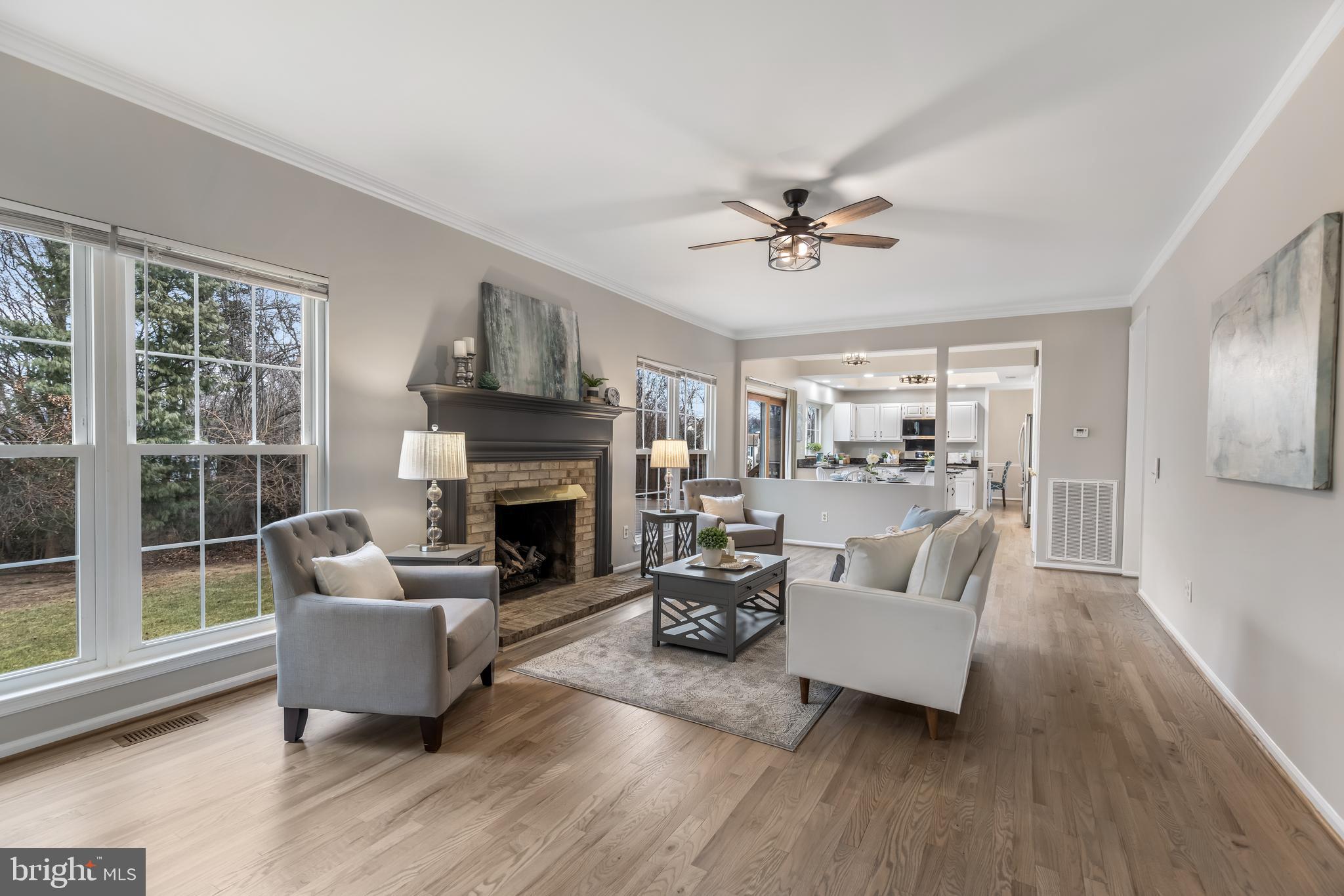 2796 Maple Ridge Drive Woodbridge, VA 22192 - Photo 32 of 90 Family Room