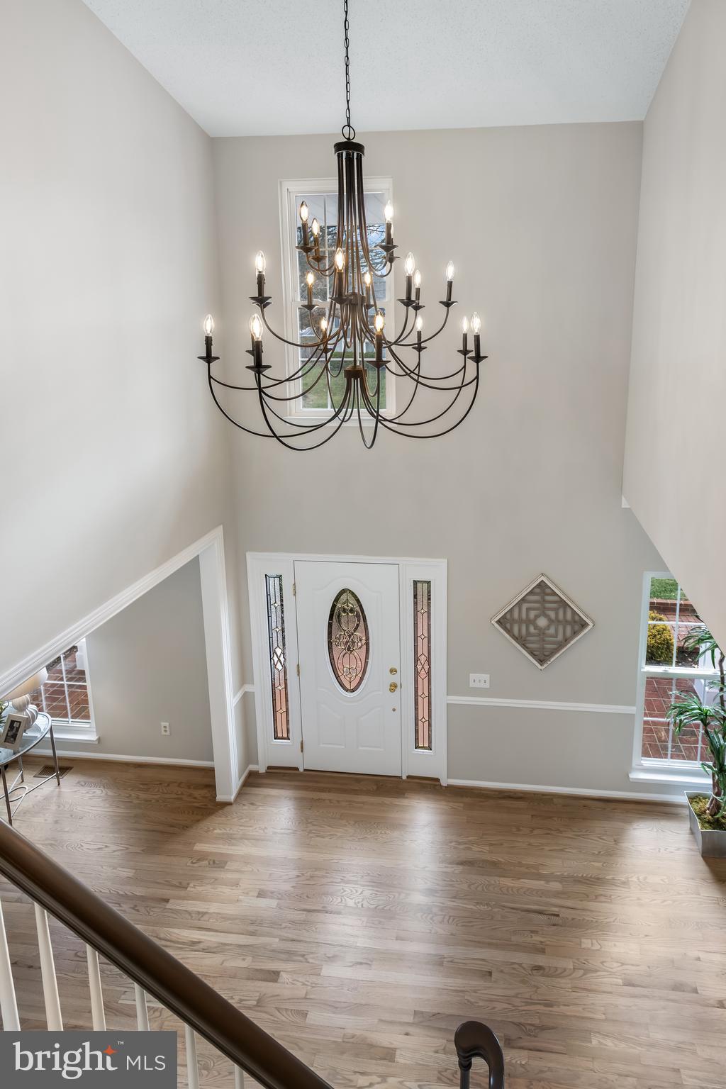 2796 Maple Ridge Drive Woodbridge, VA 22192 - Photo 36 of 90 Chandelier in 2 Story Foyer