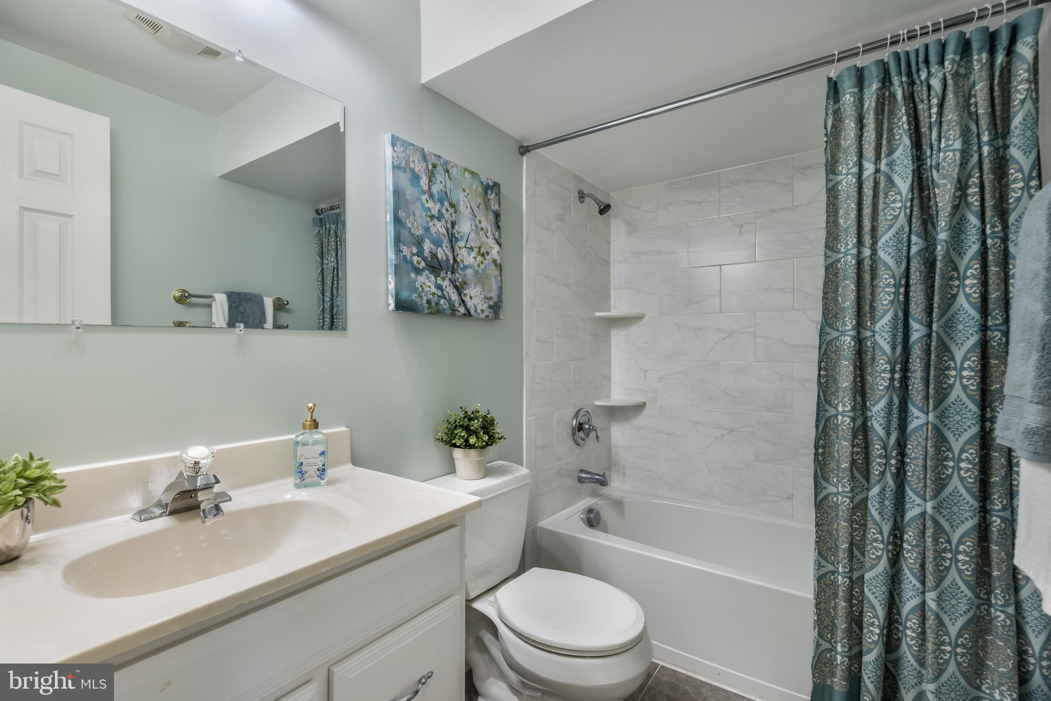 2796 Maple Ridge Drive Woodbridge, VA 22192 - Photo 67 of 90 Full Bathroom #3