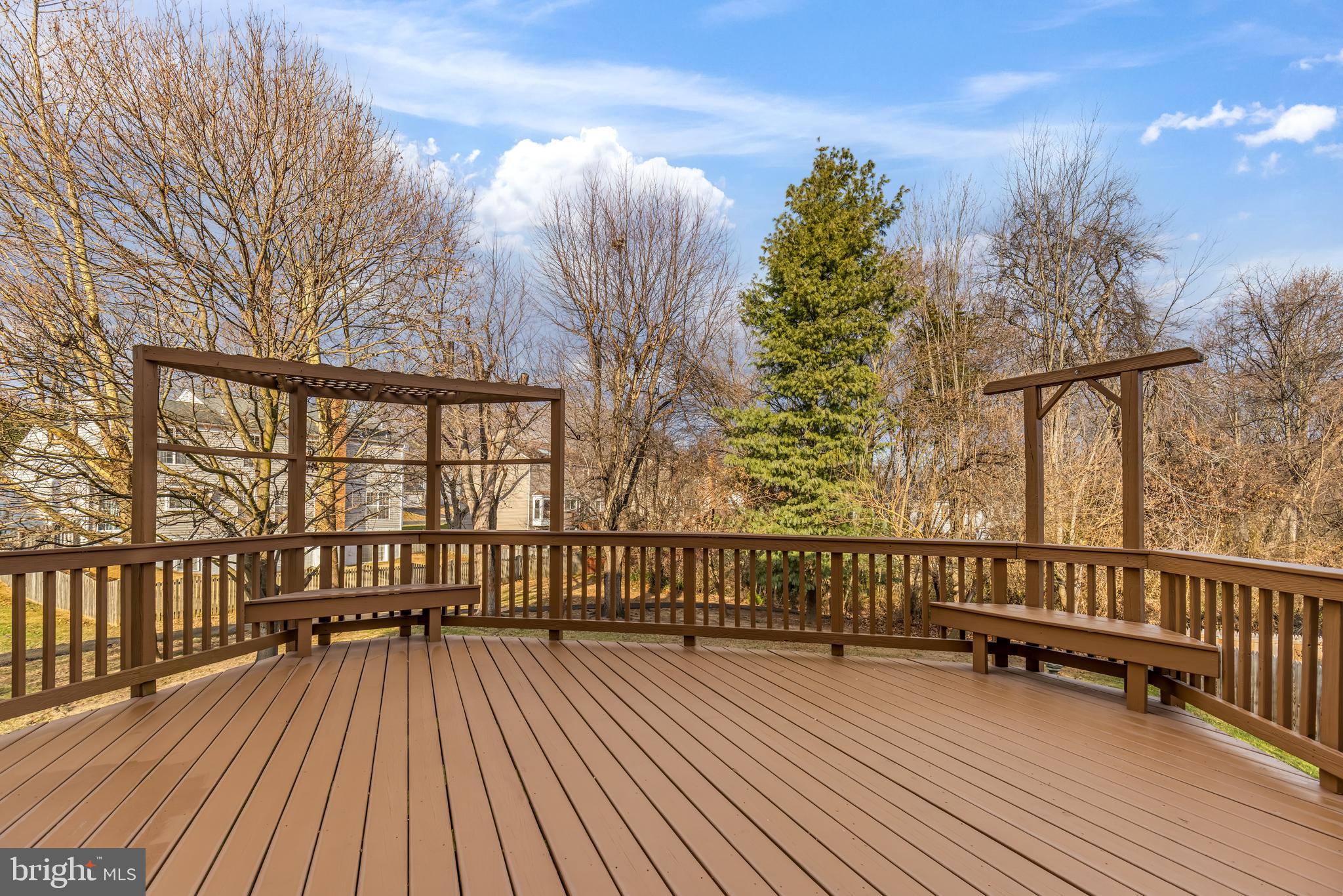 2796 Maple Ridge Drive Woodbridge, VA 22192 - Photo 70 of 90 Large Deck