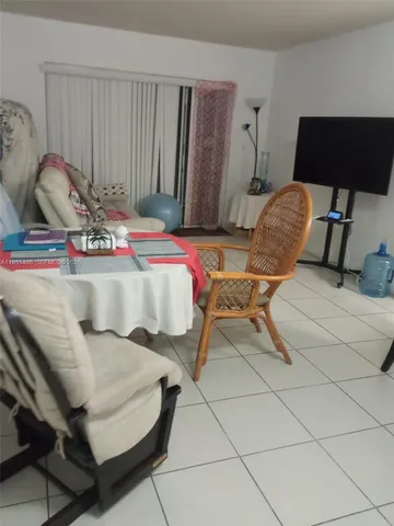 $1,825 | West End, Miami, FL 33193