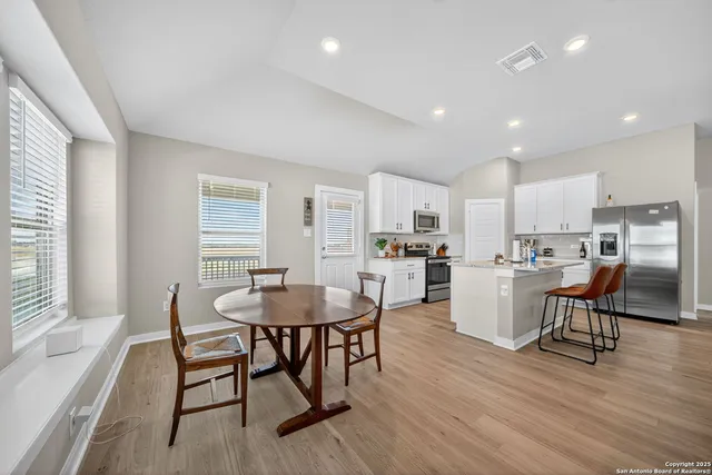 $1,800 | 1177 Water Valley, Seguin, TX 78155