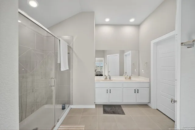 $1,800 | 1177 Water Valley, Seguin, TX 78155