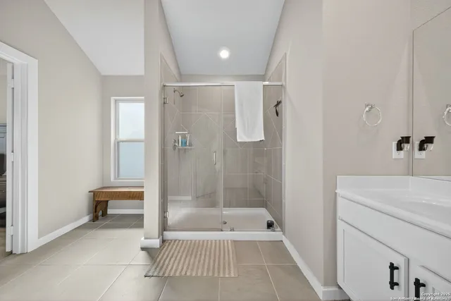 $1,800 | 1177 Water Valley, Seguin, TX 78155