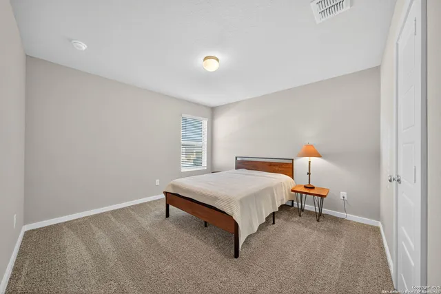 $1,800 | 1177 Water Valley, Seguin, TX 78155